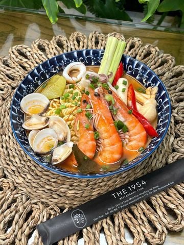 Bún Thái hải sản