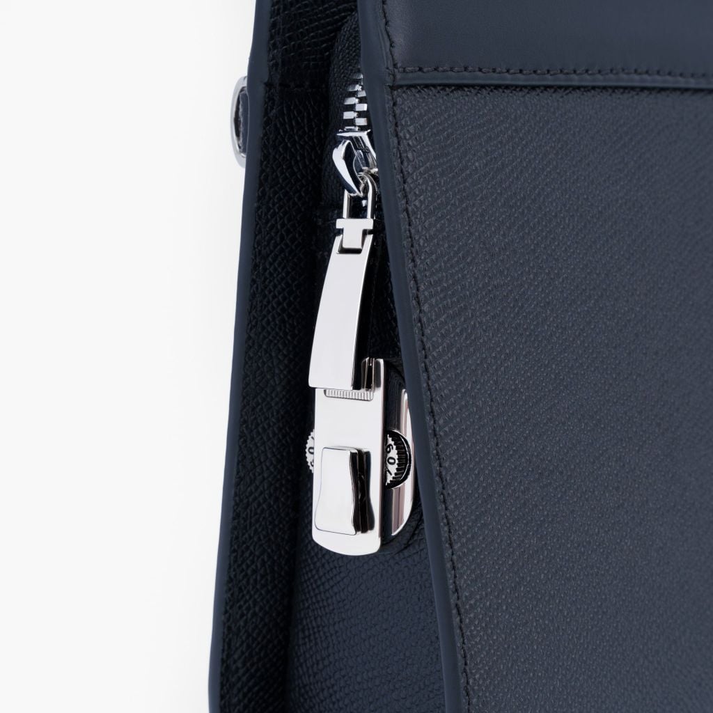 Túi cầm tay da nam dáng hộp hình thang khóa số bảo mật có công nghệ bảo mật RFID, clutch cầm tay da nam khóa kéo OOK - NVB-055R
