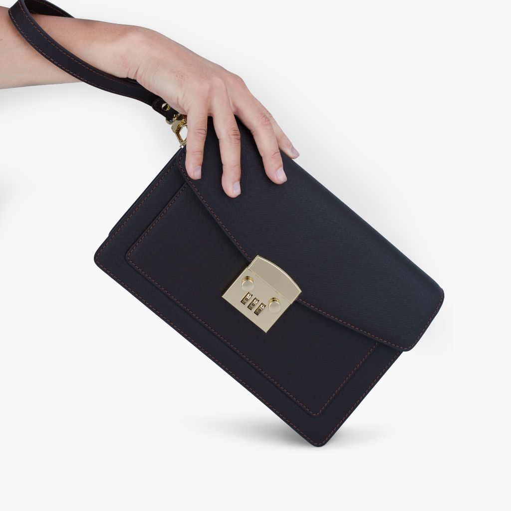 Túi cầm tay nam khóa số bảo mật dáng phong thư phong cách doanh nhân, clutch cầm tay da bò Saffiano, Taiga - NVB-101
