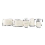  Ấm đun nước siêu tốc có nhiệt độ màu kem hiệu Smeg, Model KLF04CREU 