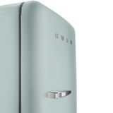 Tủ lạnh 270 lít màu xanh bạc hà hiệu Smeg, Model FAB28RDSA6 
