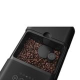  Máy pha cà phê tự động màu đen hiệu Smeg, Model BCC12BLMEU 