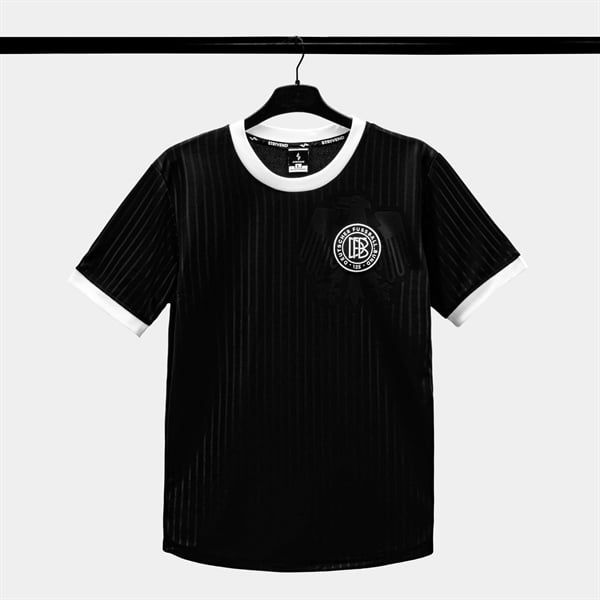 STRIVEND - TUYỂN ĐỨC ANI 123 KỶ NIỆM - MÀU ĐEN