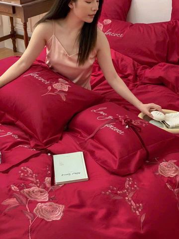 4pcs Silk's Red for Wedding Love You Forever French Rose Embroidered pattern for Wedding ID: WDSET01