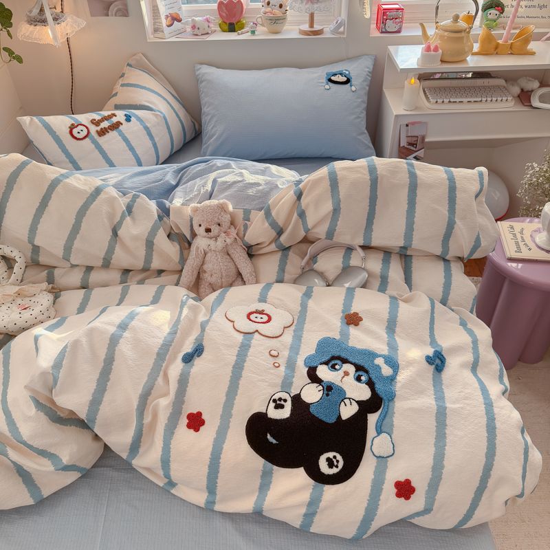 4pcs Cotton Linen Bedding Cover Set Fluffy Embroidery | ID : CLINEN4PCSFLUFFYEID01