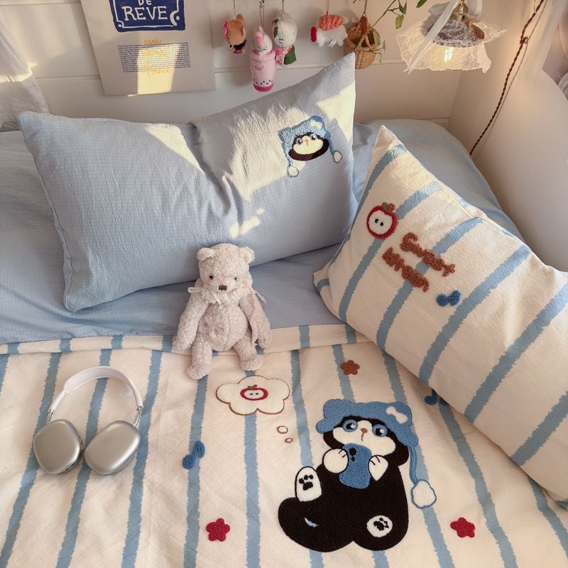 4pcs Cotton Linen Bedding Cover Set Fluffy Embroidery | ID : CLINEN4PCSFLUFFYEID01