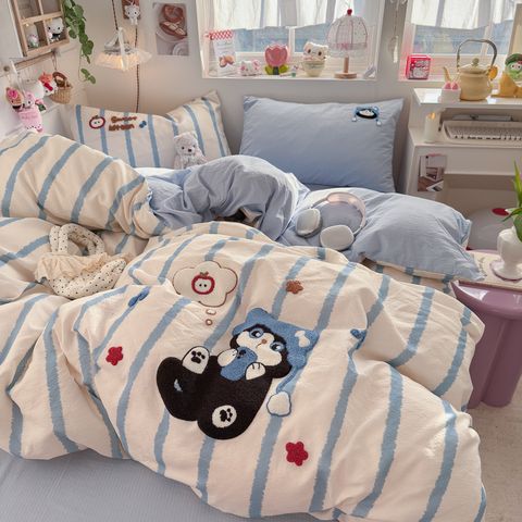 4pcs Cotton Linen Bedding Cover Set Fluffy Embroidery | ID : CLINEN4PCSFLUFFYEID01