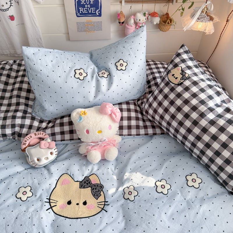 4pcs Cotton Linen Bedding Cover Set Fluffy Embroidery | ID : CLINEN4PCSFLUFFYEID02