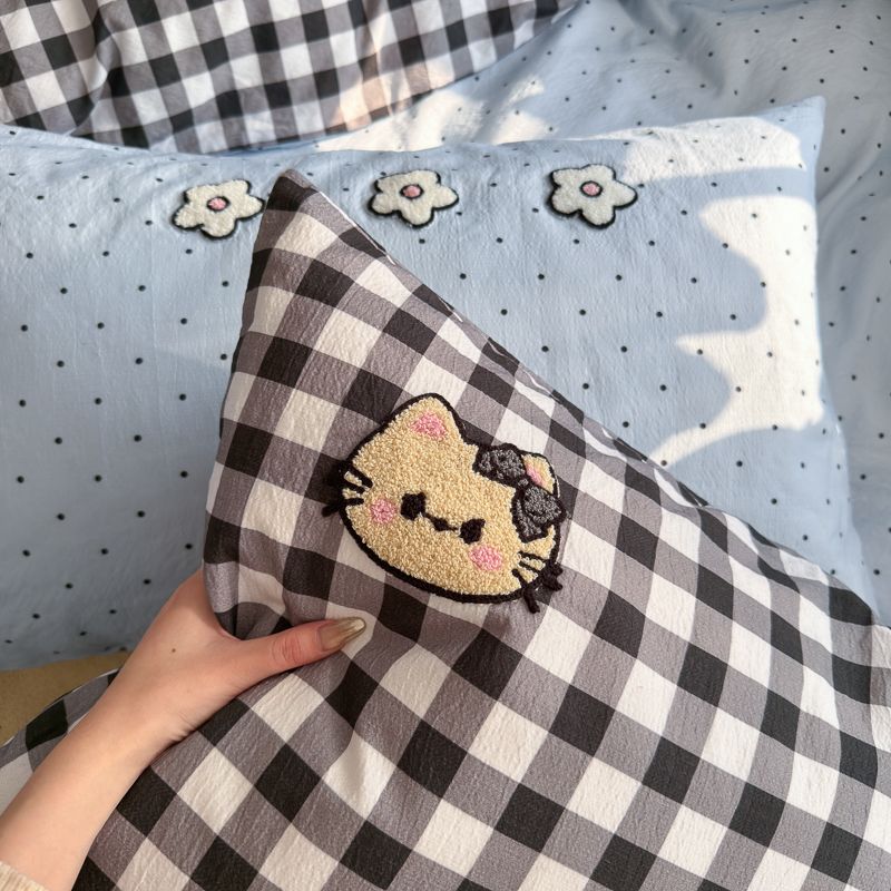 4pcs Cotton Linen Bedding Cover Set Fluffy Embroidery | ID : CLINEN4PCSFLUFFYEID02