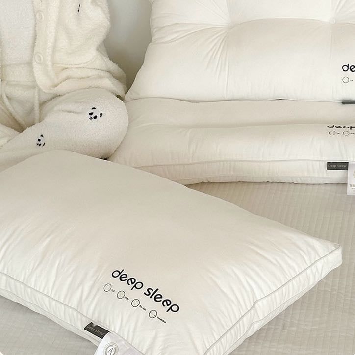 RUỘT GỐI LÔNG VŨ NHÂN TẠO DEEPSLEEP NEW DEGIN SIZE 48*74CM