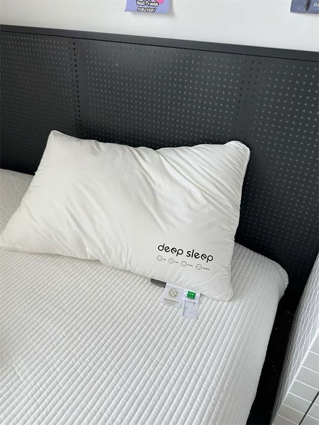 RUỘT GỐI LÔNG VŨ NHÂN TẠO DEEPSLEEP NEW DEGIN SIZE 48*74CM