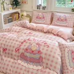 Set 4 Món Nỉ Nhung 200gr hình in 3D Hello Kitty Sweet Cake