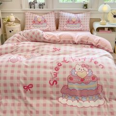 Set 4 Món Nỉ Nhung 200gr hình in 3D Hello Kitty Sweet Cake