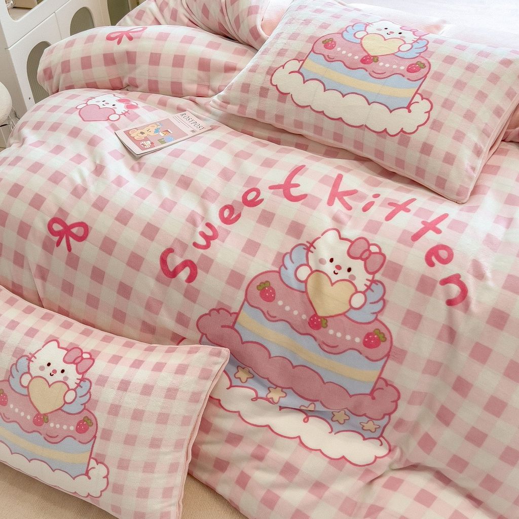 Set 4 Món Nỉ Nhung 200gr hình in 3D Hello Kitty Sweet Cake