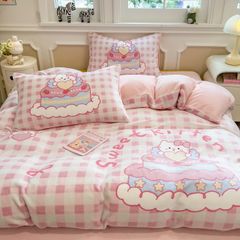 Set 4 Món Nỉ Nhung 200gr hình in 3D Hello Kitty Sweet Cake