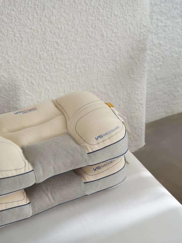 RUỘT GỐI CÔNG THÁI HỌC BẢO VỆ CỔ CHỐNG MỎI VAI GÁY V6 SIZE 48*74CM