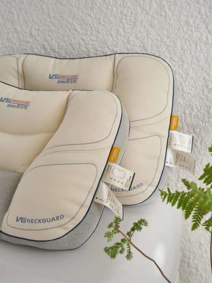 RUỘT GỐI CÔNG THÁI HỌC BẢO VỆ CỔ CHỐNG MỎI VAI GÁY V6 SIZE 48*74CM