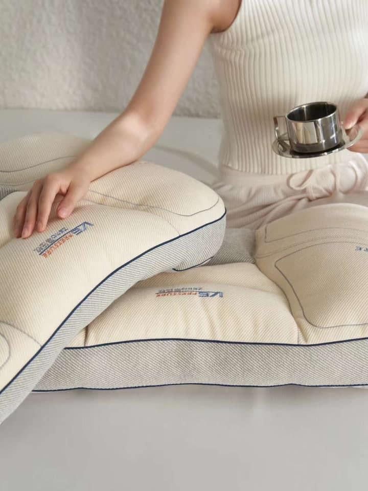 RUỘT GỐI CÔNG THÁI HỌC BẢO VỆ CỔ CHỐNG MỎI VAI GÁY V6 SIZE 48*74CM