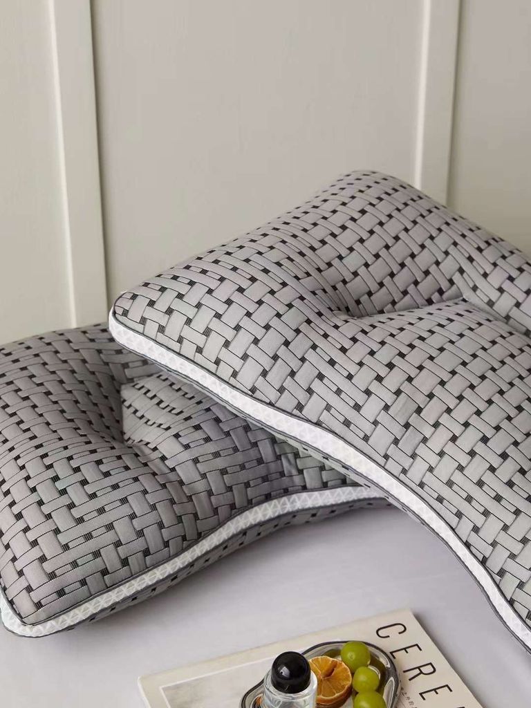 RUỘT GỐI MATXA DỆT KIM ĐAN TRE THIẾT KẾ CÔNG THÁI HỌC ĐỊNH HÌNH CHỐNG MỎI VAI GÁY SIZE 48*74CM