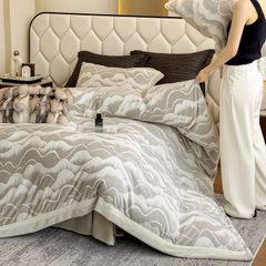 Milk Velvet Lovewe 220gram | 4Pcs Cover Premium Bedding Set | ID LOWE4PCSVMILK220GR12COLORM1