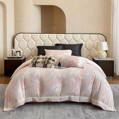 Milk Velvet Lovewe 220gram | 4Pcs Cover Premium Bedding Set | ID LOWE4PCSVMILK220GR12COLORM1