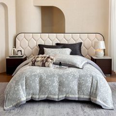 Milk Velvet Lovewe 220gram | 4Pcs Cover Premium Bedding Set | ID LOWE4PCSVMILK220GR12COLORM2