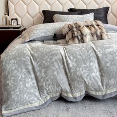 Milk Velvet Lovewe 220gram | 4Pcs Cover Premium Bedding Set | ID LOWE4PCSVMILK220GR12COLORM2