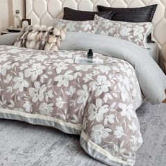 Milk Velvet Lovewe 220gram | 4Pcs Cover Premium Bedding Set | ID LOWE4PCSVMILK220GR12COLORM4