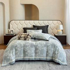 Milk Velvet Lovewe 220gram | 4Pcs Cover Premium Bedding Set | ID LOWE4PCSVMILK220GR12COLORM5