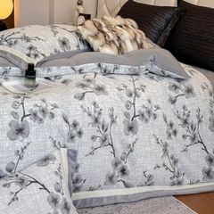 Milk Velvet Lovewe 220gram | 4Pcs Cover Premium Bedding Set | ID LOWE4PCSVMILK220GR12COLORM8