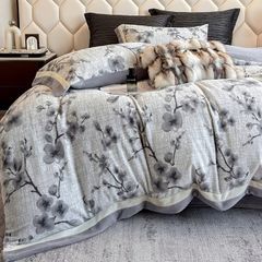 Milk Velvet Lovewe 220gram | 4Pcs Cover Premium Bedding Set | ID LOWE4PCSVMILK220GR12COLORM8