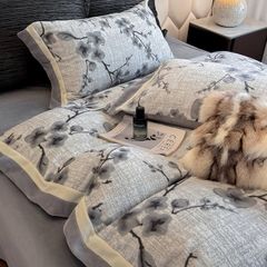 Milk Velvet Lovewe 220gram | 4Pcs Cover Premium Bedding Set | ID LOWE4PCSVMILK220GR12COLORM8