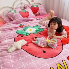Set 4 Món Nỉ Nhung 200gr hình in 3D Strawberry