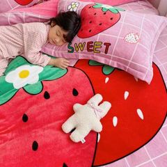 Set 4 Món Nỉ Nhung 200gr hình in 3D Strawberry