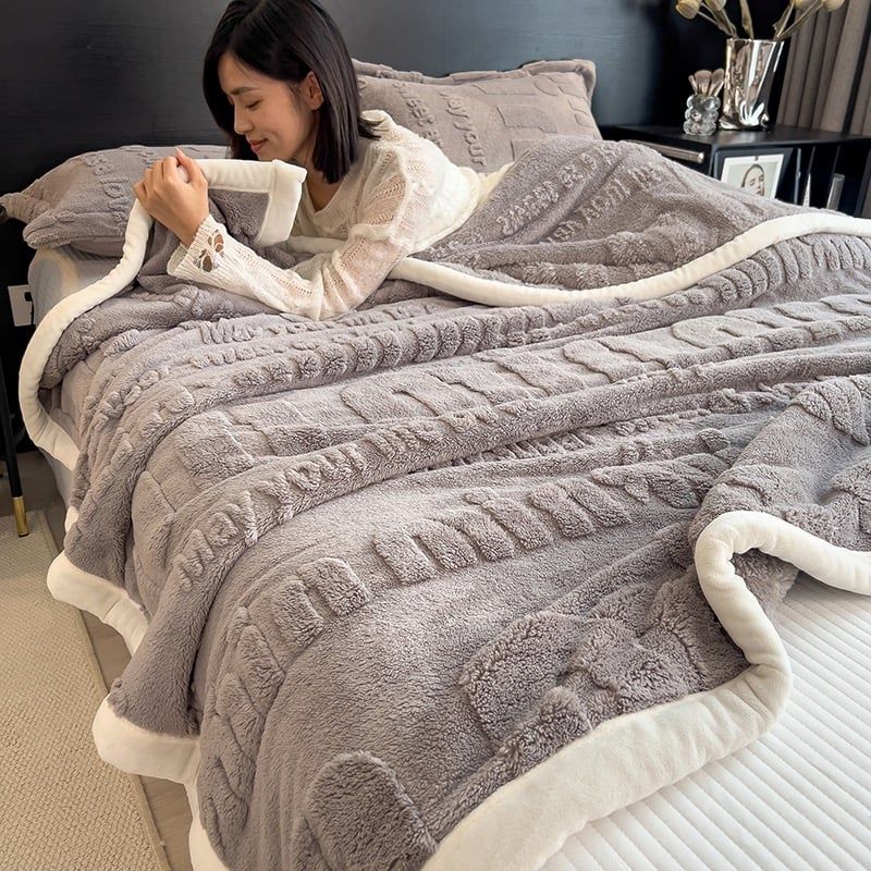 Home Text – Wool Blanket | Chăn Lông Cừu Minmin 230×200cm (1.6kg) | Gray