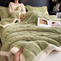 Home Text – Wool Blanket | Chăn Lông Cừu Minmin 230×200cm (1.6kg) | Matcha Green