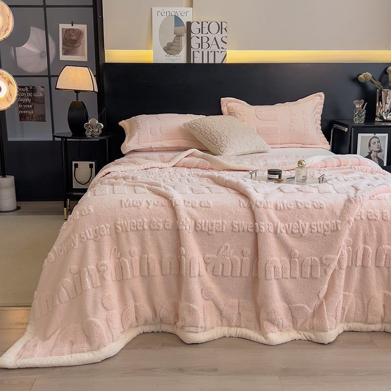 Home Text – Wool Blanket | Chăn Lông Cừu Minmin 230×200cm (1.6kg)