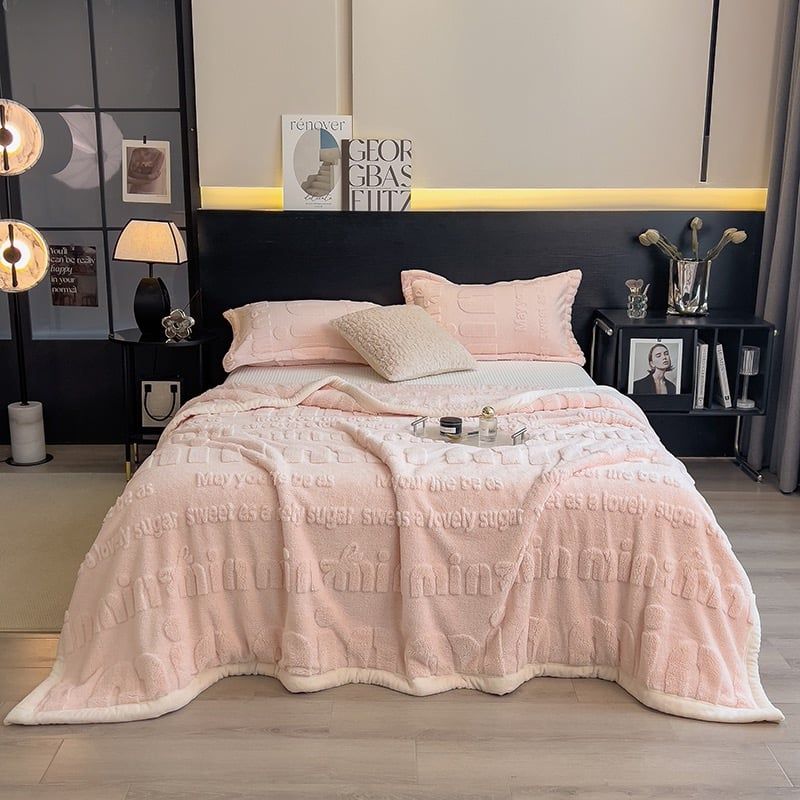 Home Text – Wool Blanket | Chăn Lông Cừu Minmin 230×200cm (1.6kg)