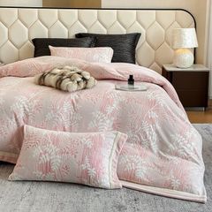 Milk Velvet Lovewe 220gram | 4Pcs Cover Premium Bedding Set | ID LOWE4PCSVMILK220GR12COLORM11