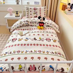 4Pcs Cotton Disney Beddingset Case Disneyland World with Mushrooms and Strawberries