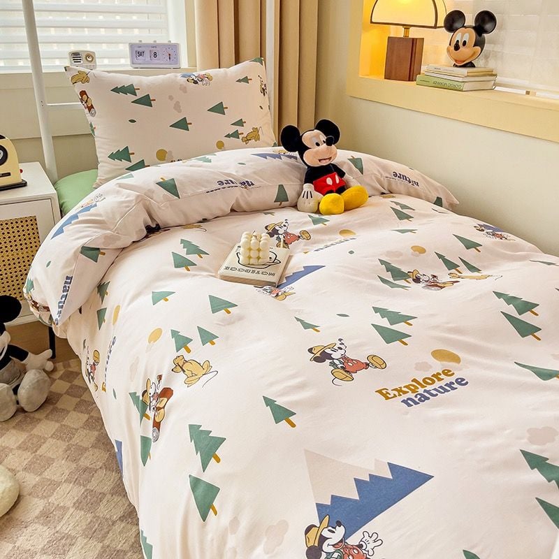 4pcs Cotton Disney Beddingset Case Mickey and the Green Christmas Tree