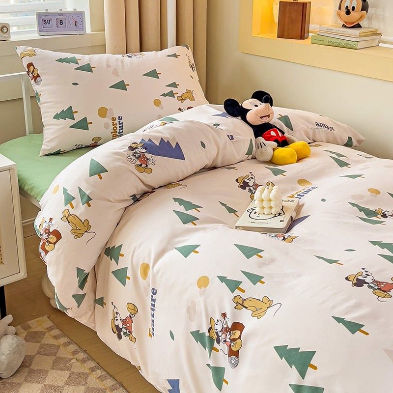 4pcs Cotton Disney Beddingset Case Mickey and the Green Christmas Tree