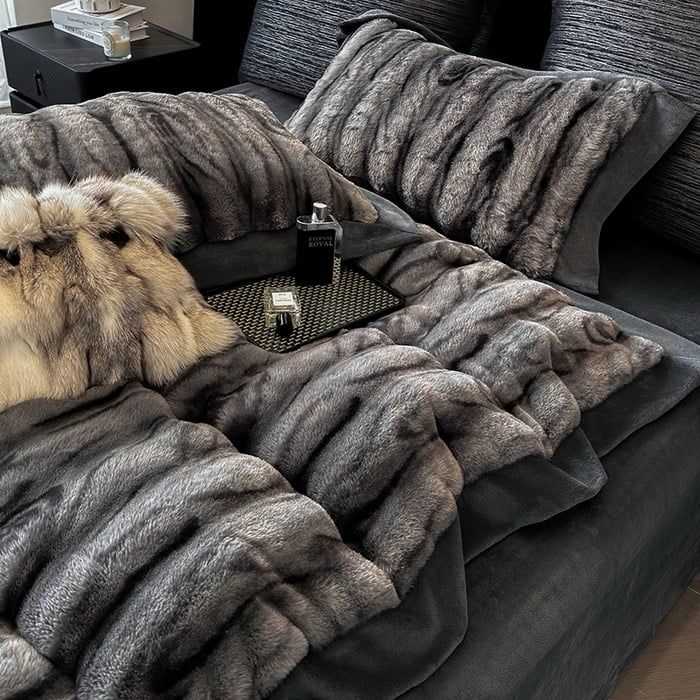 Warm Winter New Arrival Lovewe | 4Pcs Cover Luxury Bed Set Velvet Milk 380gram | ID01 Color DarkGray Wood Grain