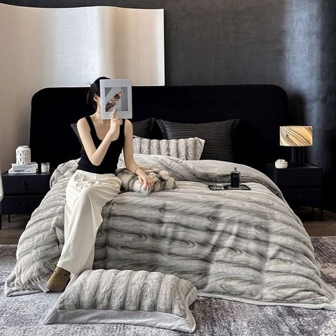 Warm Winter New Arrival Lovewe | 4Pcs Cover Luxury Bed Set Velvet Milk 380gram | ID02 Color LightGray Wood Grain