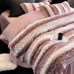 Winter New Arrival Lovewe | 4Pcs Cover Luxury Bed Set Velvet Milk 380gram | ID04 Color Pink Leopard Pattern