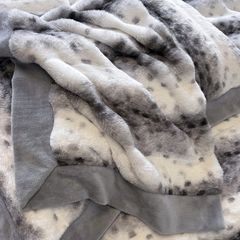 Winter New Arrival Lovewe | 4Pcs Cover Luxury Bed Set Velvet Milk 380gram | ID05 Color LightGray Leopard Pattern