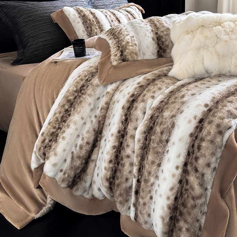 Winter New Arrival Lovewe | 4Pcs Cover Luxury Bed Set Velvet Milk 380gram | ID06 Color Brown Leopard Pattern
