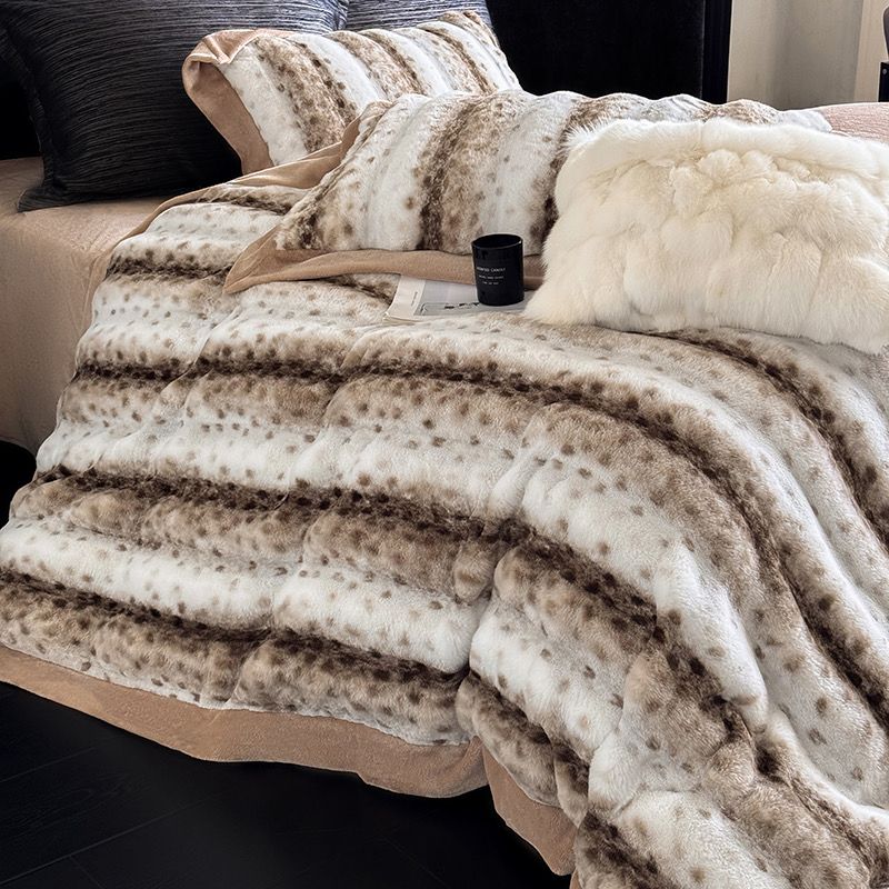 Winter New Arrival Lovewe | 4Pcs Cover Luxury Bed Set Velvet Milk 380gram | ID06 Color Brown Leopard Pattern