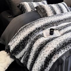 Winter New Arrival Lovewe | 4Pcs Cover Luxury Bed Set Velvet Milk 380gram | ID07 Color LightGray Leopard Pattern