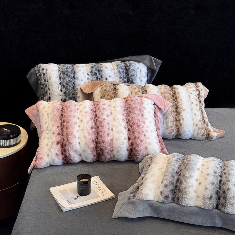 Winter New Arrival Lovewe | 4Pcs Cover Luxury Bed Set Velvet Milk 380gram | ID07 Color LightGray Leopard Pattern